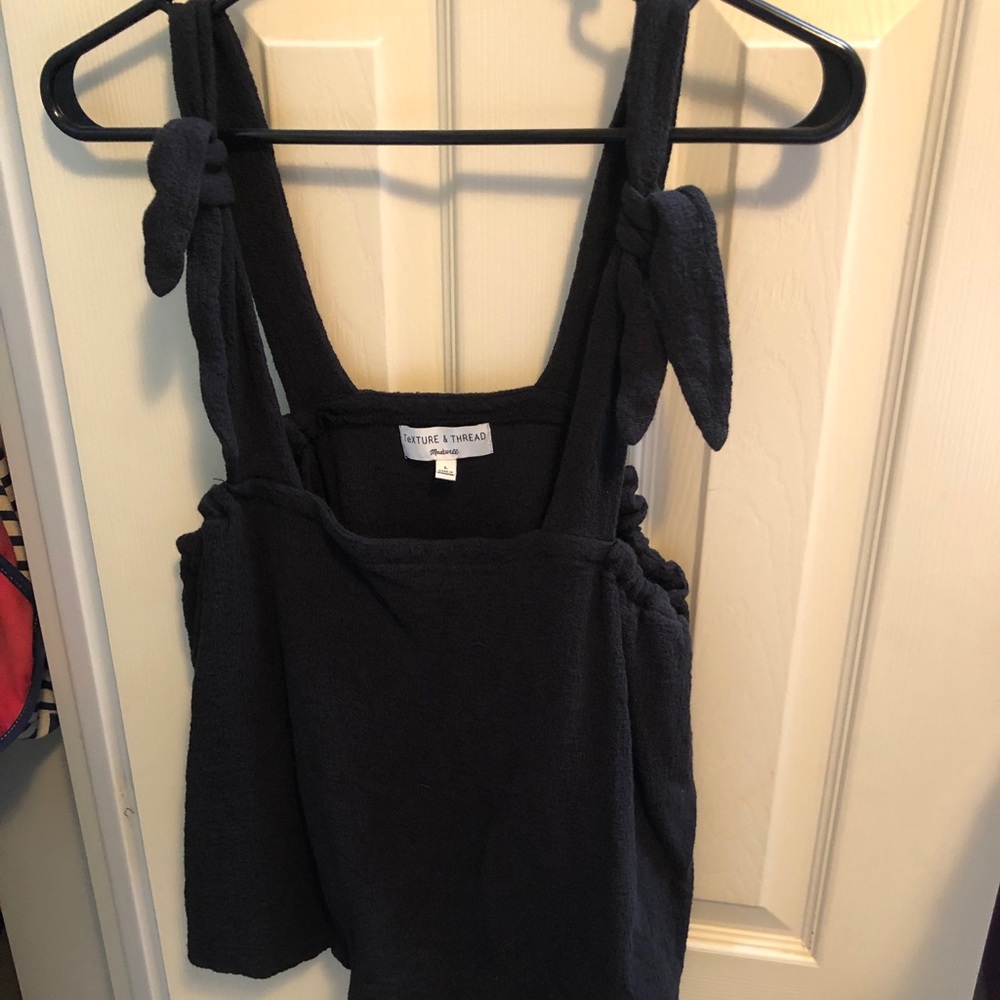 Madewell large crop tank
